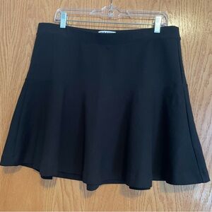 Old Navy Black Skirt